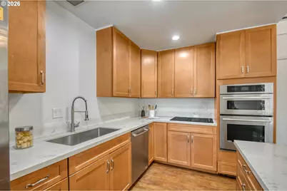 11525 SE Flavel St, Portland, OR 97266 - Photo 11