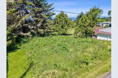 1200 King St #B, Yachats, OR 97498 - Photo 9