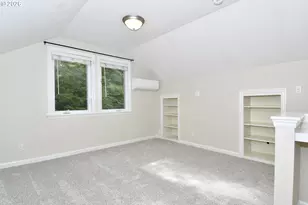 8109 SW 6th Ave, Portland, OR 97219 - Photo 21
