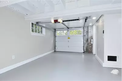 8109 SW 6th Ave, Portland, OR 97219 - Photo 27