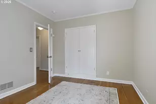 8109 SW 6th Ave, Portland, OR 97219 - Photo 15