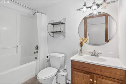 1247 E Pioneer Loop, La Center, WA 98629 - Photo 23