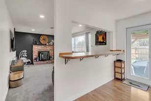 550 N 6th Pl, Harrisburg, OR 97446 - Photo 5