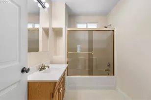 4081 NE Douglas Ave, Roseburg, OR 97470 - Photo 25