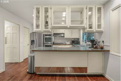 2618 Orchard Hill Pl, Lake Oswego, OR 97035 - Photo 9