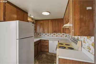 635 SW 56th St, Corvallis, OR 97333 - Photo 13