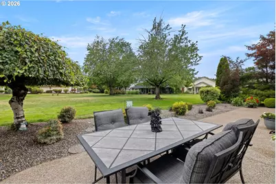 15724 NE Knott St, Portland, OR 97230 - Photo 3