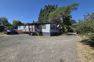 227 Waite St, Eugene, OR 97402 - Photo 15