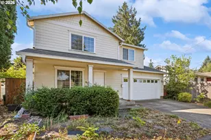 6318 NE Hassalo St, Portland, OR 97213 - Photo 5