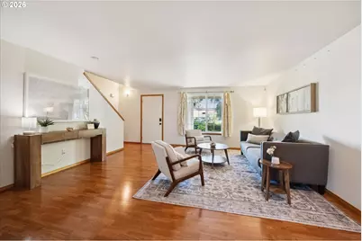6318 NE Hassalo St, Portland, OR 97213 - Photo 9
