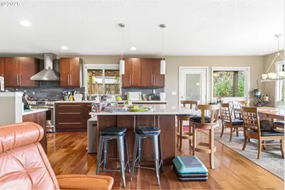 14920 NW Northumbria Ln, Beaverton, OR 97006 - Photo 9