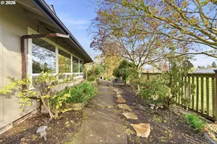 14920 NW Northumbria Ln, Beaverton, OR 97006 - Photo 23