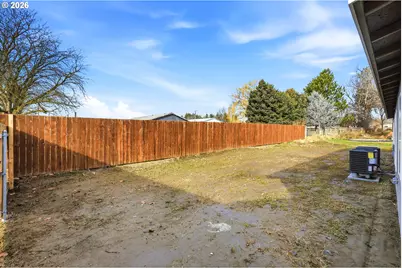 610 N Earl St, Stanfield, OR 97875 - Photo 23