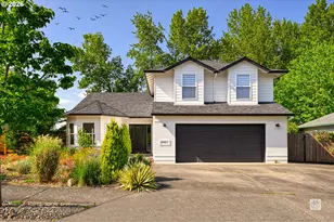 3902 NE 203rd Ave, Fairview, OR 97024 - Photo 3