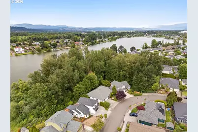 3902 NE 203rd Ave, Fairview, OR 97024 - Photo 7