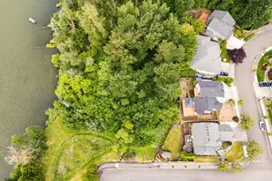 3902 NE 203rd Ave, Fairview, OR 97024 - Photo 1