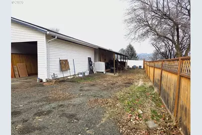 633 SE Hillcrest Rd, John Day, OR 97845 - Photo 13