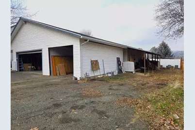 633 SE Hillcrest Rd, John Day, OR 97845 - Photo 11