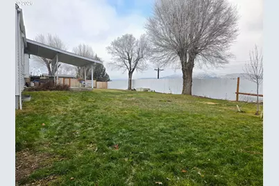 633 SE Hillcrest Rd, John Day, OR 97845 - Photo 9