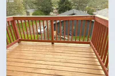 1804 NE Todd St, Roseburg, OR 97470 - Photo 23
