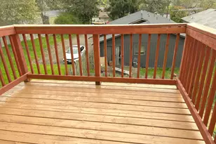 1804 NE Todd St, Roseburg, OR 97470 - Photo 23