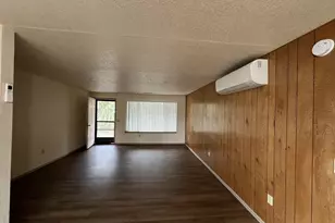 1804 NE Todd St, Roseburg, OR 97470 - Photo 5