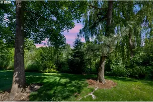 12614 NW Barnes Rd, Portland, OR 97229 - Photo 17
