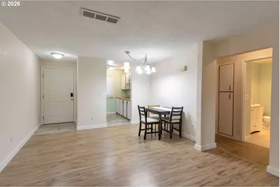 12614 NW Barnes Rd #10, Portland, OR 97229 - Photo 9