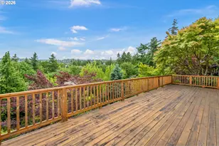 9595 NW Maring Dr, Portland, OR 97229 - Photo 33
