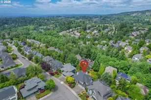 9595 NW Maring Dr, Portland, OR 97229 - Photo 45