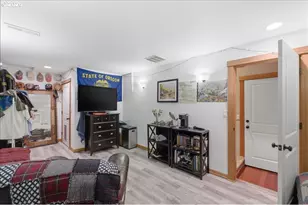 2495 Stoneway Ct, Salem, OR 97304 - Photo 33