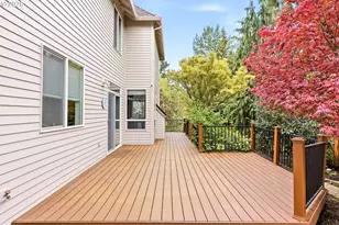 12083 NW Blackhawk Dr, Portland, OR 97229 - Photo 31