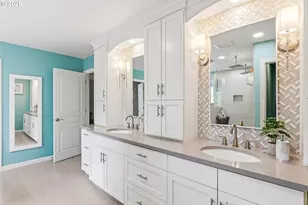 12083 NW Blackhawk Dr, Portland, OR 97229 - Photo 17