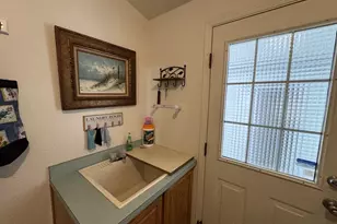 307 Manzanita Dr, Florence, OR 97439 - Photo 15