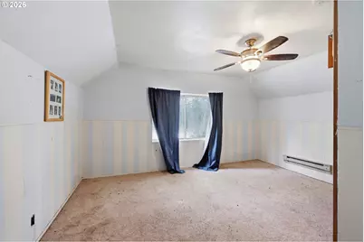 806 NE Galloway St, McMinnville, OR 97128 - Photo 13