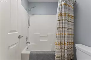 13923 SW Aerie Dr, Tigard, OR 97223 - Photo 29