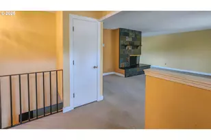 1929 NW Lynwood St, Roseburg, OR 97471 - Photo 7