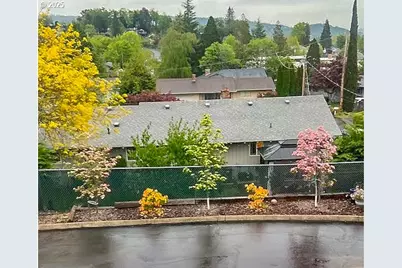 1929 NW Lynwood St, Roseburg, OR 97471 - Photo 39