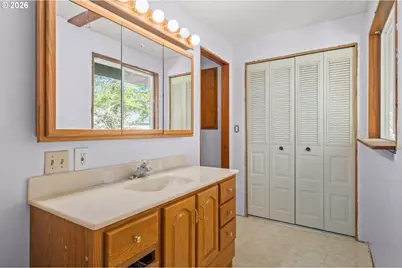 1551 Fetters Loop, Eugene, OR 97402 - Photo 25