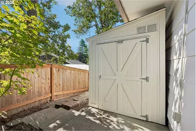 11255 SW Timberline Dr, Beaverton, OR 97008 - Photo 33