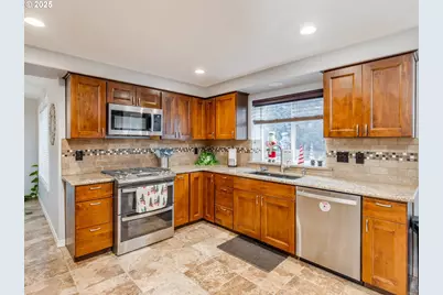 19585 Glenview Ct, Oregon City, OR 97045 - Photo 15