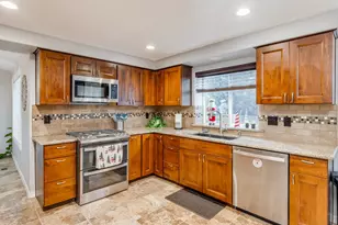 19585 Glenview Ct, Oregon City, OR 97045 - Photo 15