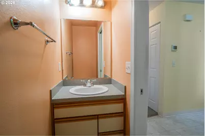 1494 Madras St, Salem, OR 97306 - Photo 13