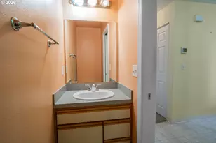 1494 Madras St, Salem, OR 97306 - Photo 13
