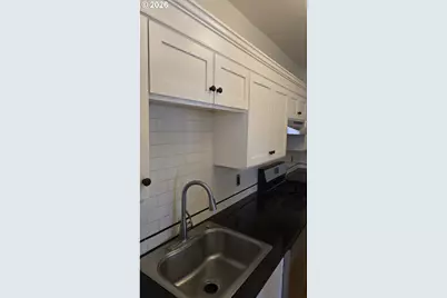 118 NW King Ave #3, Portland, OR 97210 - Photo 25