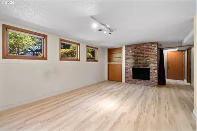 9355 SW Jamieson Rd, Beaverton, OR 97005 - Photo 27