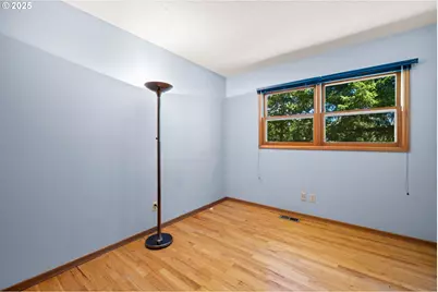 9355 SW Jamieson Rd, Beaverton, OR 97005 - Photo 21