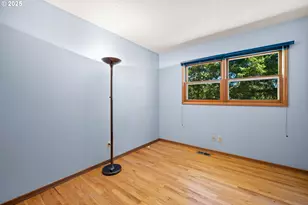 9355 SW Jamieson Rd, Beaverton, OR 97005 - Photo 21