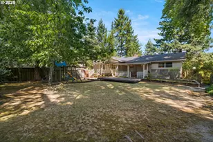 9355 SW Jamieson Rd, Beaverton, OR 97005 - Photo 37