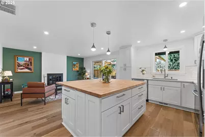 8705 SW 75th Ave, Portland, OR 97223 - Photo 15